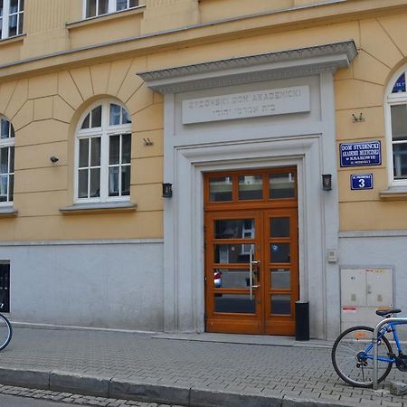 Dom Studencki Akademia Muzyczna Vandrarhem Krasków Exteriör bild